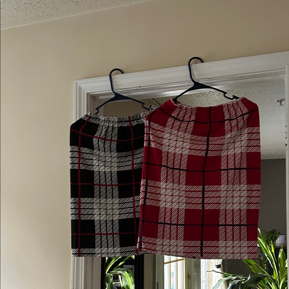 Rainbow Plaid Skirts - Black and Red